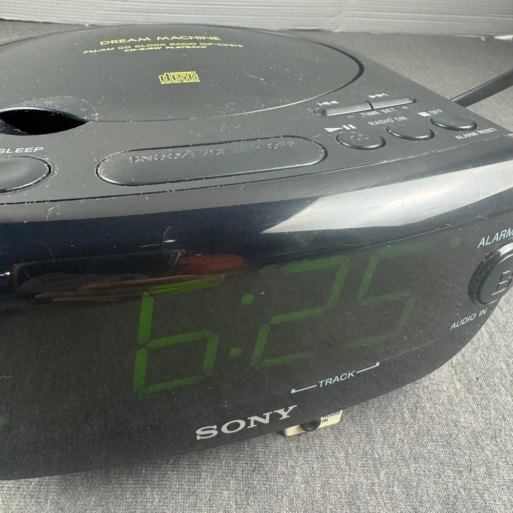Sony Dream Machine ICF-CD815 CD Clock Radio FM AM Dual Alarm Green LED Black